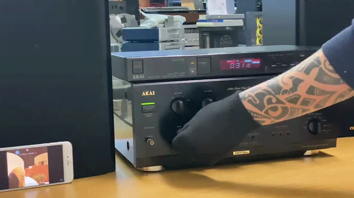 Akai AM-69 Digital Integrated 90er Vintage Amplifier & AKai DT-A2 Timer Controlled