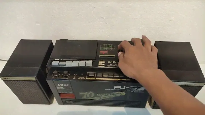 Vintage 1980s AKAI PJ-35 Boombox Made in Japan