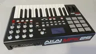 MIDI клавиатура AKAI MPK 25 (Б.У. гар 1 мес)