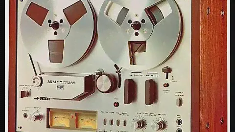 Магнитофон AKAI  GX 4000D