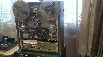 Akai GX 635