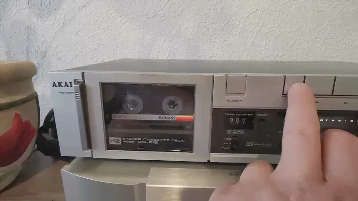 Akai CS-F12