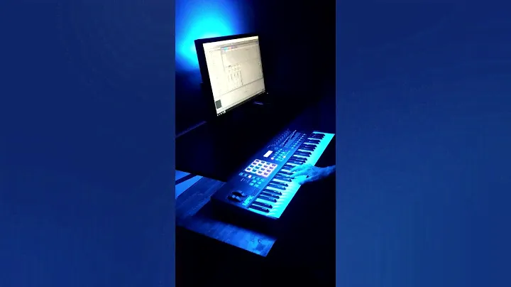 Akai MPK261- Ableton Live looping - Clocks cover with isolated original vocal track