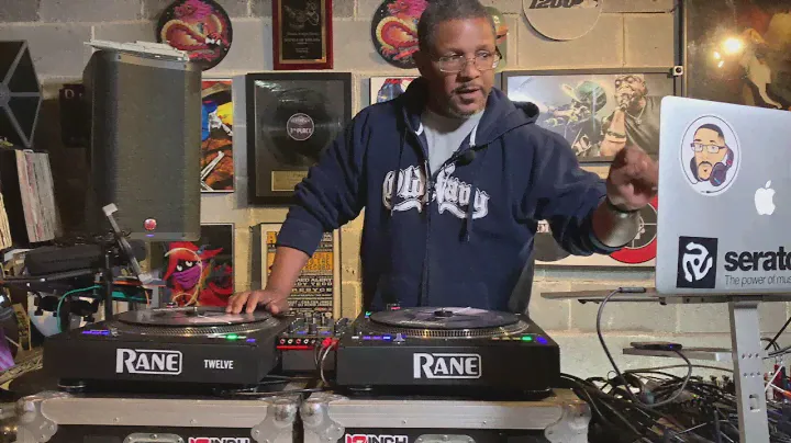 Использование Akai AMX с Rane Twelves