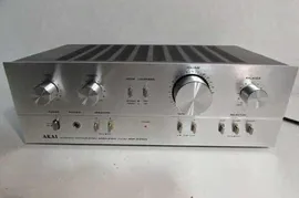 Akai AM-2250 Стерео Усилитель Japan