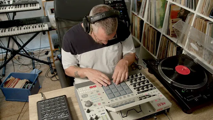 Making a Hip Hop beat on the MPC X SE