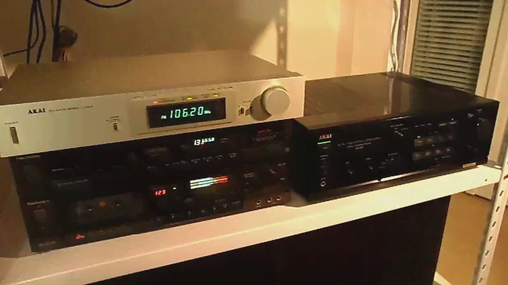 1 AKAI AM 55