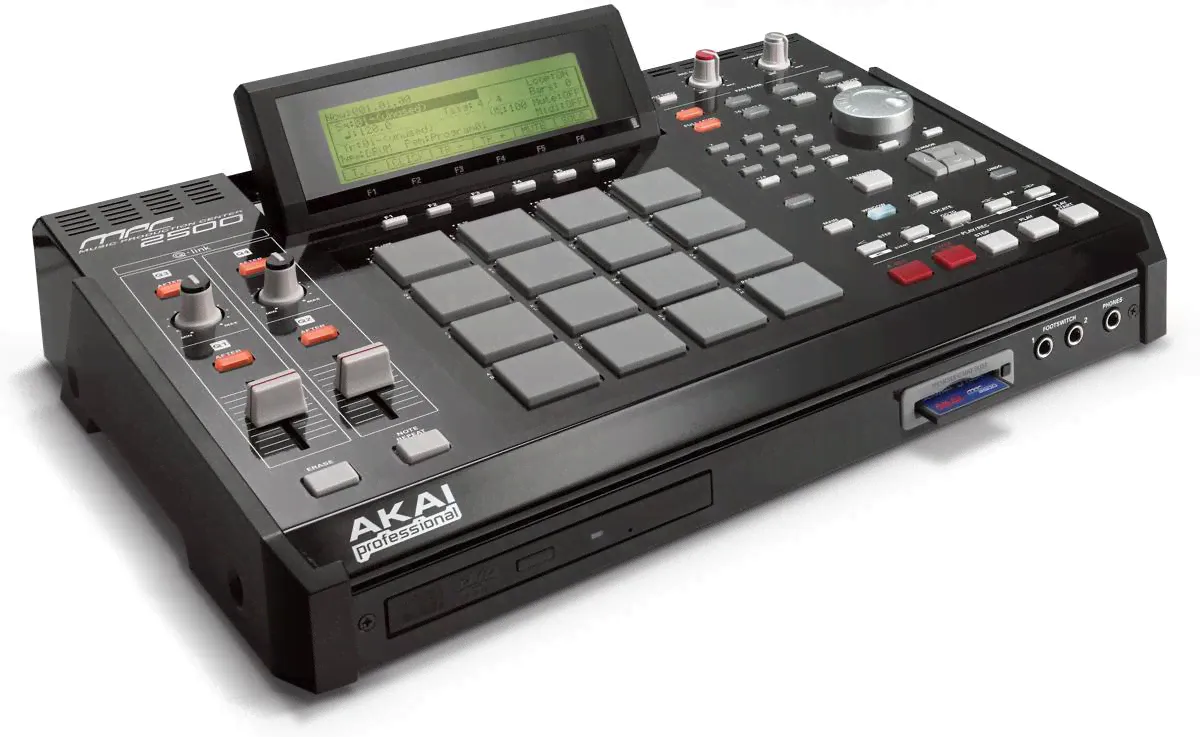 РАБОЧАЯ СТАНЦИЯ/СЭМПЛЕР AKAI MPC2500-0