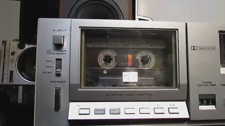 1980s AKAI STEREO CASSETTE DECK CS-F11