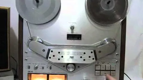Vintage 1980s AKAI GX-635D 4 Track Stereo Reel to Reel Japan