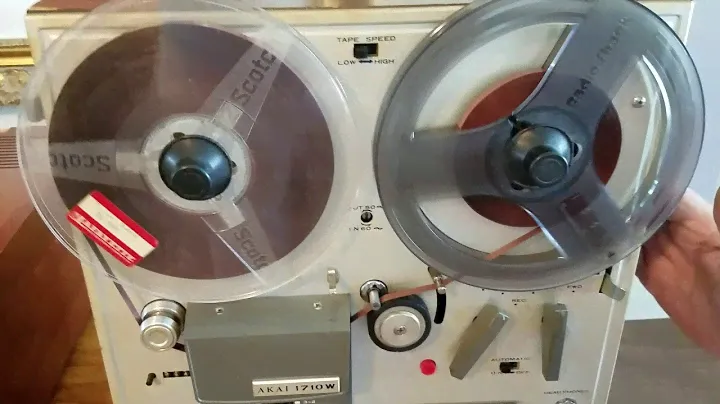 AKAI 1710W Reel to Reel Tape Deck