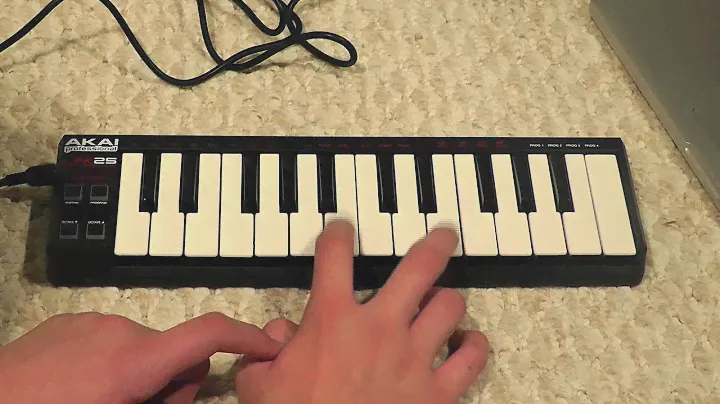 Opening The Box: AKAI LPK25 Keyboard