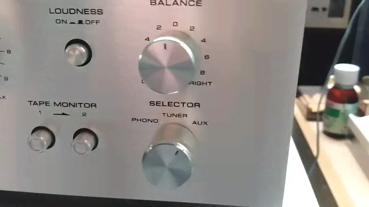 Akai AM-2200 Stereo Amplifier (1976-79)