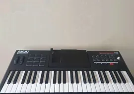 Синтезатор,midi клавиатура akai PRO SynthStation49