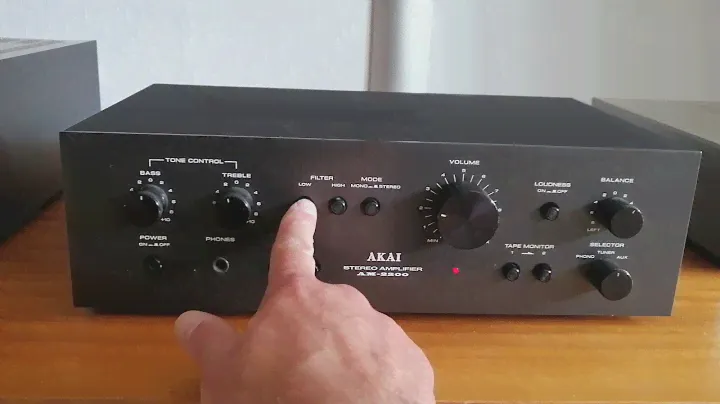 Akai AM-2200 - Test