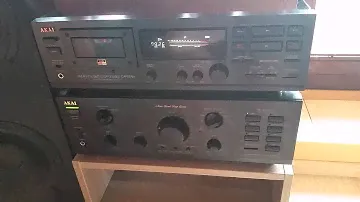 Casette Deck AKAI DX-57 + AKAI Amplifier AM-49 HiFi