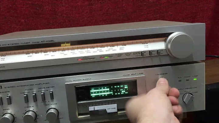 Akai AM U02 amp