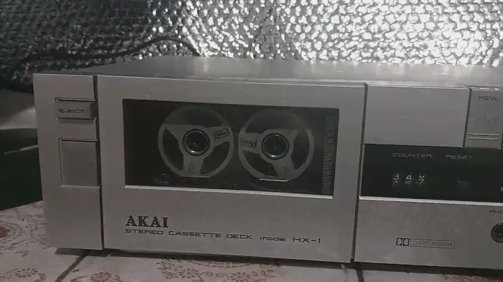 AKAI HX-1