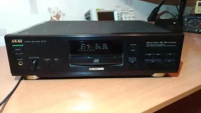 Проигрыватель компакт дисков Akai CD-79-0
